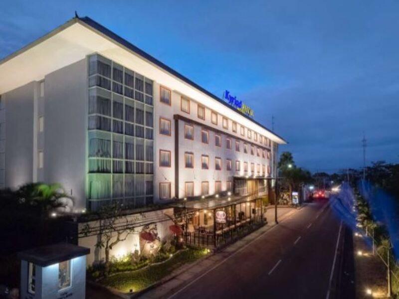 Kyriad Royal Seminyak Bali Exterior foto