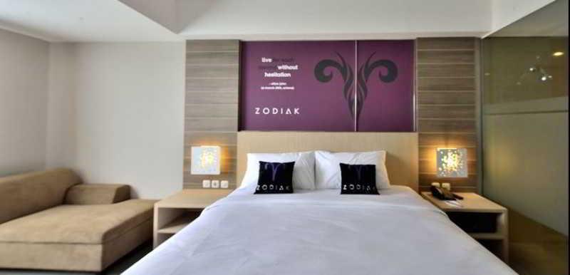 Kyriad Royal Seminyak Bali Exterior foto